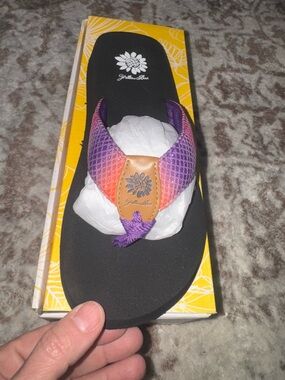 Yellow Box Aruze Purple and Orange Gradient Thong Sandals